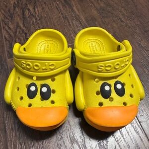 CROCS Toddler Rubber Ducky Clogs: Sz 4: EUC!